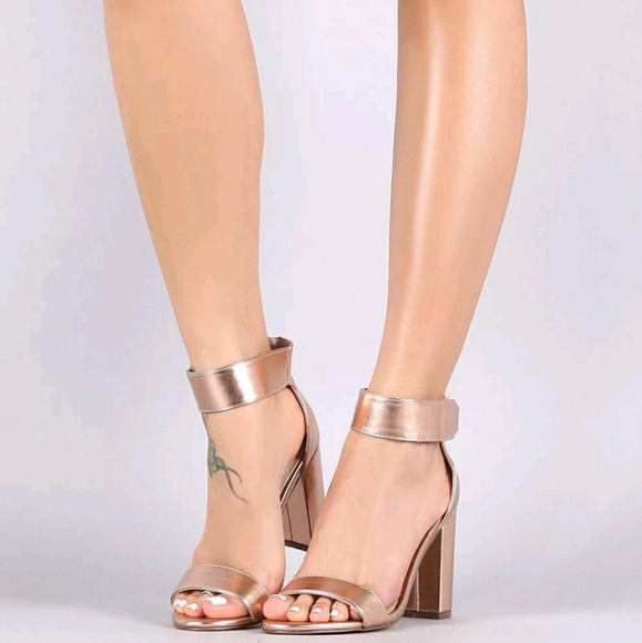 Breckelles Shoes - New With Box Metallic Rose Gold Ankle Strap Sandal